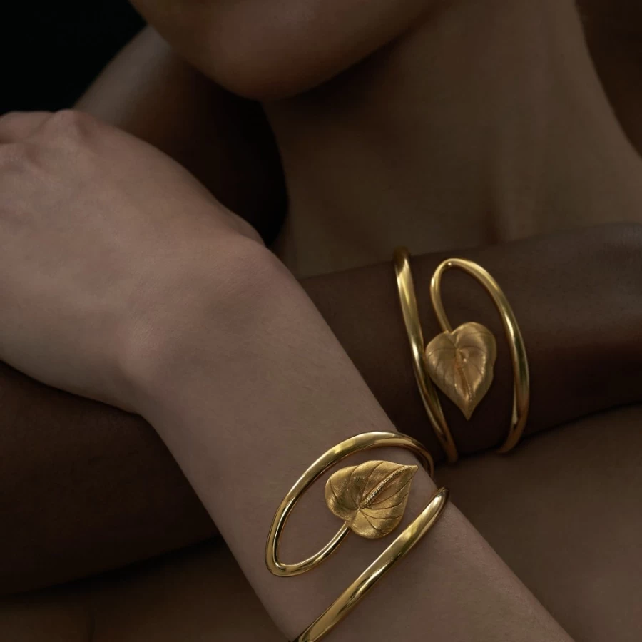 Anissa Kermiche Fl-Oral Bracelet for Women - Elegant Gold Jewelry with Unique Oral Design